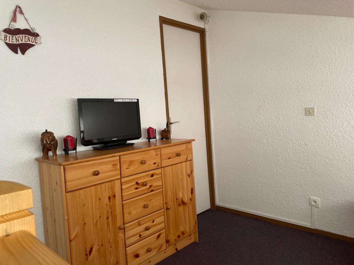 סן-מרטין-דה-בלוויל Appartement Pour 6 Personnes Au Pied Des Pistes Au Calme Aux Menuires Les Asters מראה חיצוני תמונה