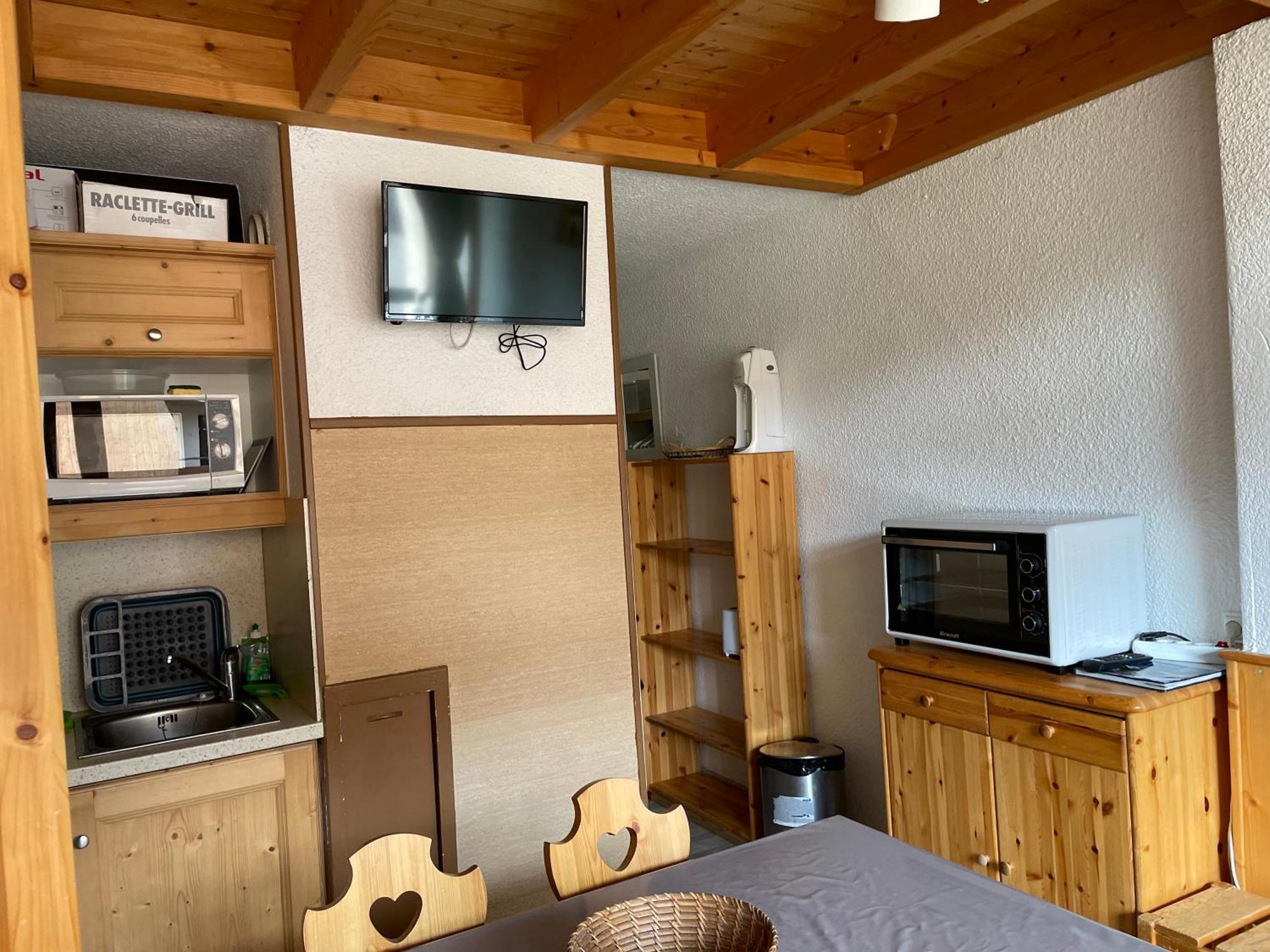 סן-מרטין-דה-בלוויל Appartement Pour 6 Personnes Au Pied Des Pistes Au Calme Aux Menuires Les Asters מראה חיצוני תמונה