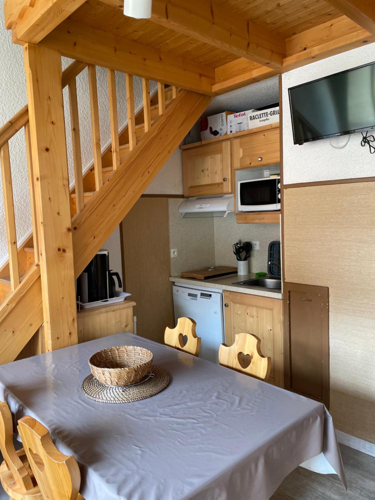 סן-מרטין-דה-בלוויל Appartement Pour 6 Personnes Au Pied Des Pistes Au Calme Aux Menuires Les Asters מראה חיצוני תמונה